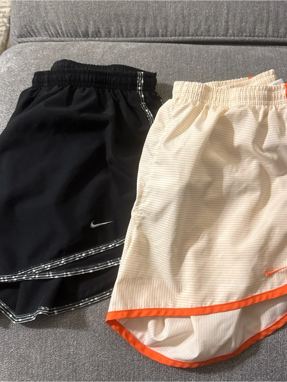 NIKE LOT OF 2 RUNNING SHORTS WOMENS MEDIUM BLACK ORANGE EUC